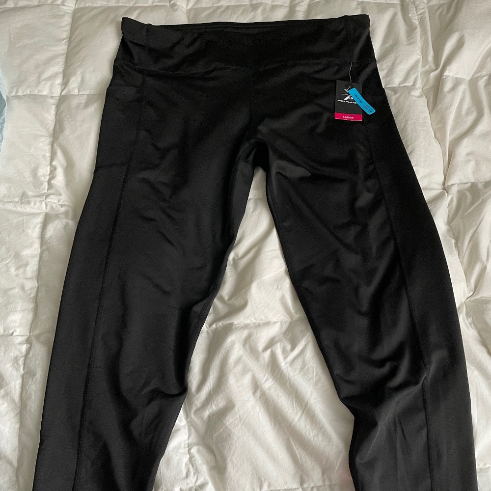 Pro Player Women's Moisture Wicking Knee Length Work Out Legging Pants